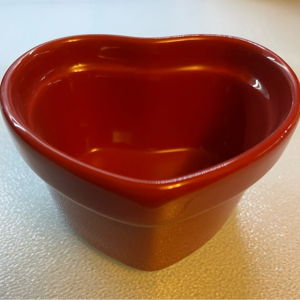 Heart-Shaped Ramekin Baking Dish Bakeware Valentine's Day Anniversary Wedding